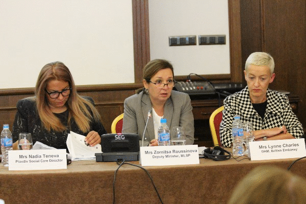 Зам.-министър Русинова: Предстои да създадем мрежа от услуги в подкрепа на жертвите на насилие