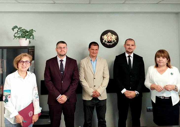 Трима младши прокурори встъпиха в длъжност в Районна прокуратура-Варна