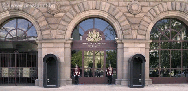 Президентът: Трябва да бъдем лоялен член на НАТО не само на думи, а с реални действия по укрепване на отбранителните способности на Българската армия