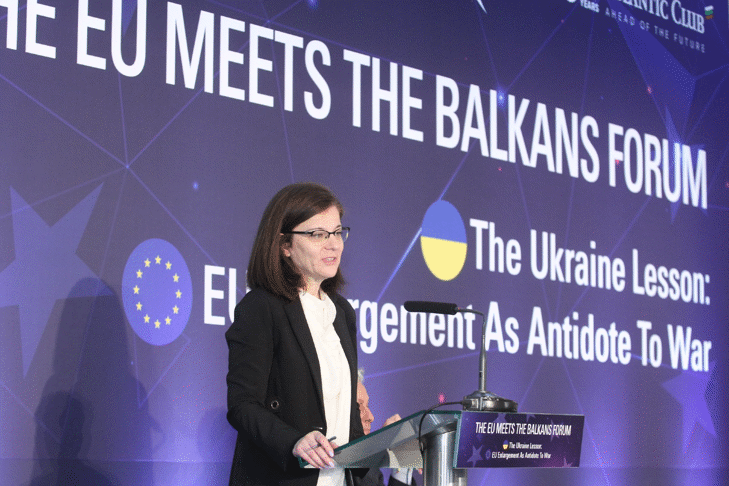 Министър Генчовска потвърди подкрепата на България за европейската перспектива на Западните Балкани и на статут за кандидат за членство в ЕС на Украйна
