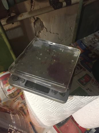 На двама задържани за производство на наркотици съдът е постановил постоянна мярка „задържане под стража“