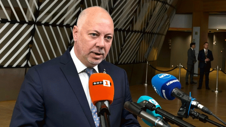 Премиерът Желязков: Няма опасност от криза с горивата, рафинерията в Бургас трябва да продължи да работи