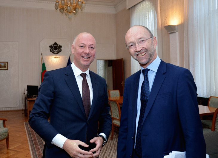 Министър Росен Желязков обсъди темата за пътна безопасност със заместник генералния директор на ГД „Мобилност и транспорт“ в ЕС Матю Болдуин