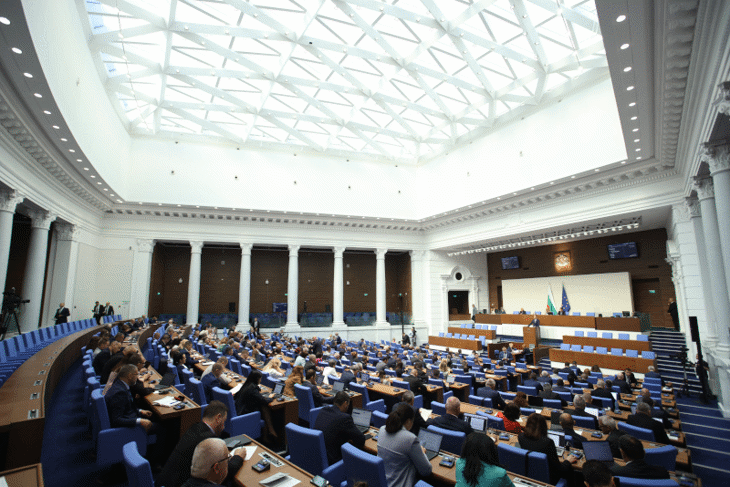 Народното събрание прие на първо четене законопроекта за държавния бюджет на Република България за 2026 г.