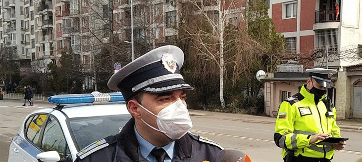 Стартира полицейска операция за правилно пресичане от пешеходци и на железопътни прелези