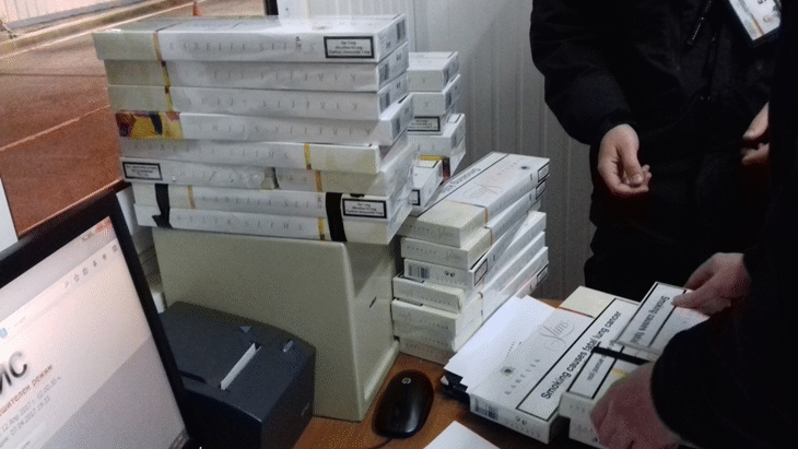 8600 къса нелегални цигари задържаха митнически мобилни групи при проверки в района на ГКПП Маказа