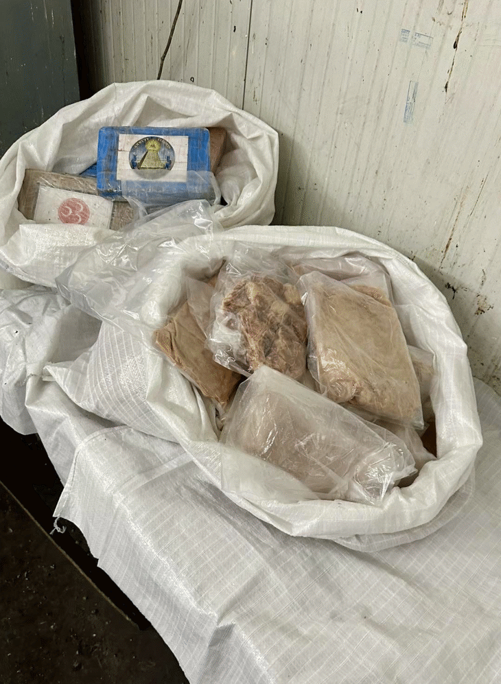 Окръжна прокуратура - Хасково привлече като обвиняем и задържа чужд гражданите за опит за контрабанда на наркотици за 4,6 млн. лв. през ГКПП "Капитан Андреево"