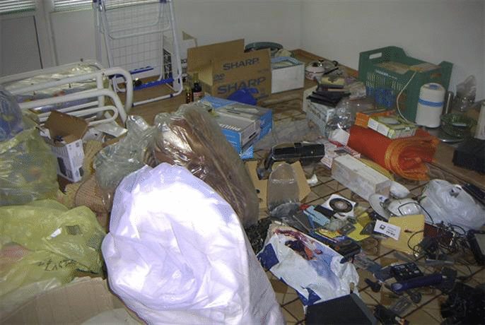 Жена, занимавала се с нерегламентирана банкова дейност, е задържана при спецоперация на служители на РУП-Дупница и колегите им от Кюстендил