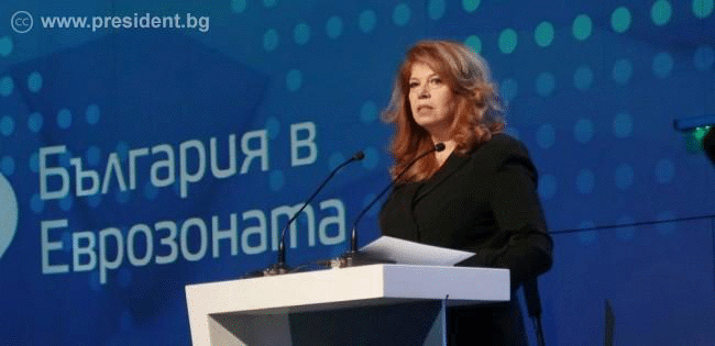 Вицепрезидентът: Липсва задълбоченият разговор с българското общество за влизането в еврозоната