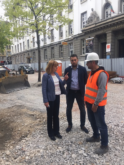 Кметът на София Йорданка Фандъкова участва в седмичната оперативка за ремонта на зоната на ул. "Граф Игнатиев"