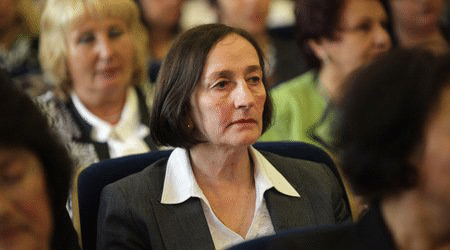 Решението на Веселина Тенева за хонорара на Доган