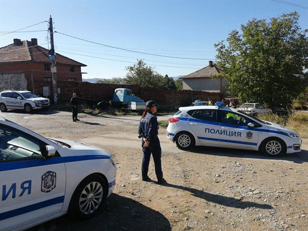 Специализирана полицейска операция се провежда в град Твърдица, област Сливен