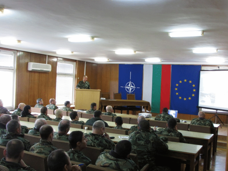 Резултатите от подготовката и изпълнението на задачите на бригада Специални сили през 2017 г. бяха представени от нейния командир бригаден генерал Явор Матеев