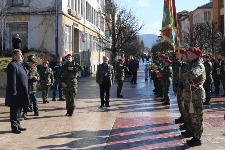 Министърът на отбраната Красимир Каракачанов: Убеден съм в подготовката и моралната мотивация на военнослужещите от 35-ия контингент на Въоръжените сили