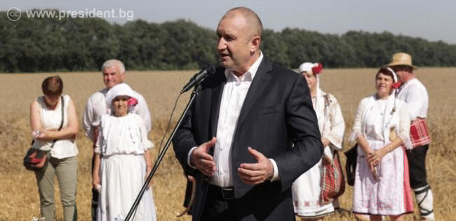 Държавният глава в Силистра: Няма значение колко е далеч един град от столицата - когато има визия за развитие и се работи енергично, резултатите са налице