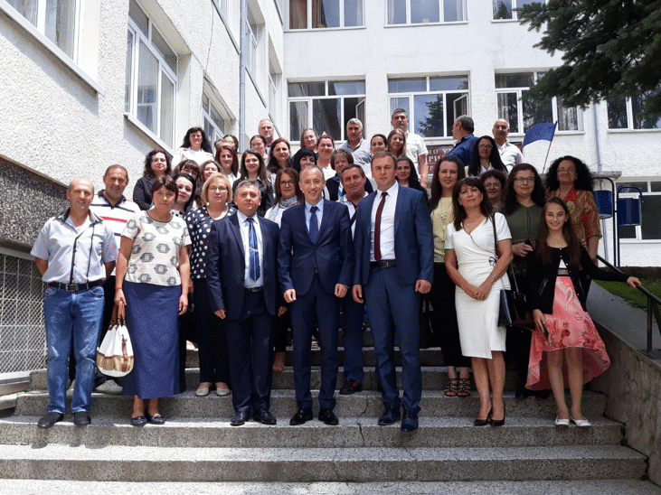 Министър Вълчев: Дейностите По Интереси Са Полезни За Гражданското Образование