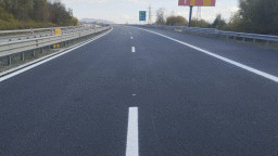 Днес следобед се възстановява движението в ремонтирания близо 10 км участък от АМ „Тракия“ в Софийска област