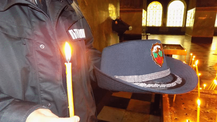 Панихида в памет на жертвите на пътнотранспортни произшествия бе отслужена в „Св. Ал. Невски“