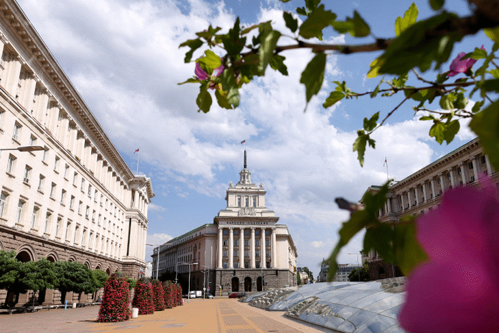 Парламентът прие на второ четене промени в Закона за адвокатурата