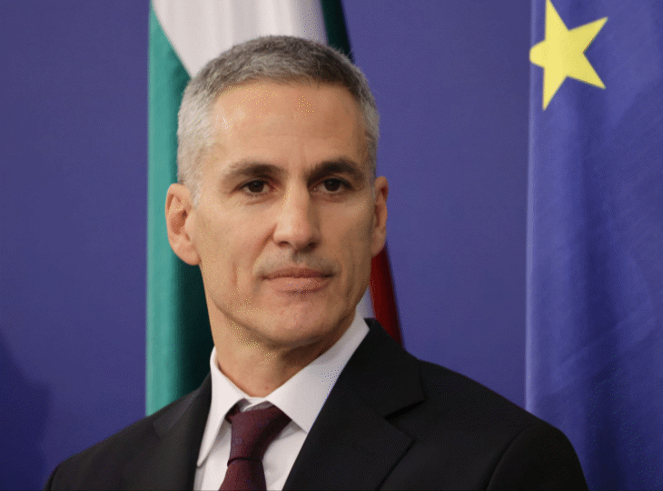 Премиерът Гюров и председателят на ЕК Урсула фон дер Лайен обсъдиха четвъртото плащане за България по НПВУ