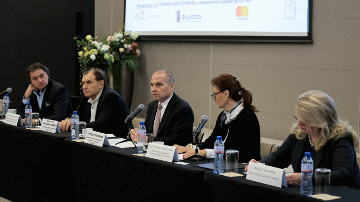 Гроздан Караджов: Директните полети до САЩ ще отворят нови пазари за българския туризъм