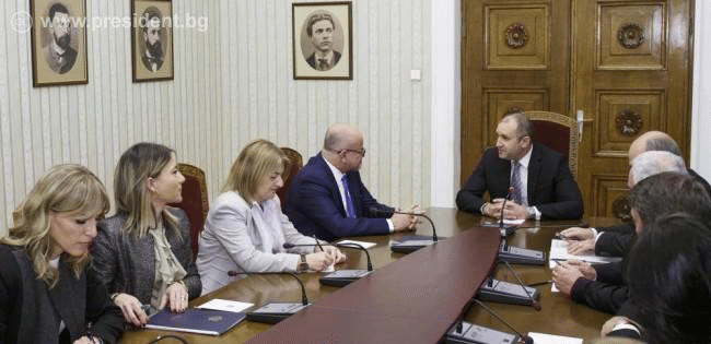 Румен Радев: България цени високо приноса на Черна гора за развитието на добросъседски отношения в региона