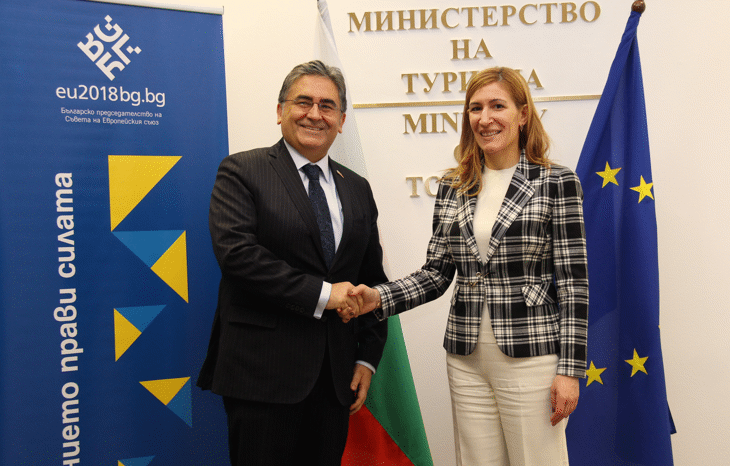 Министър Ангелкова: Работим съвместно с Турция по общи туристически продукти за далечни пазари