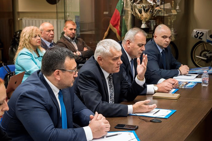 МВР и ММС: Крачка назад по отношение на футболното хулиганство не може да има