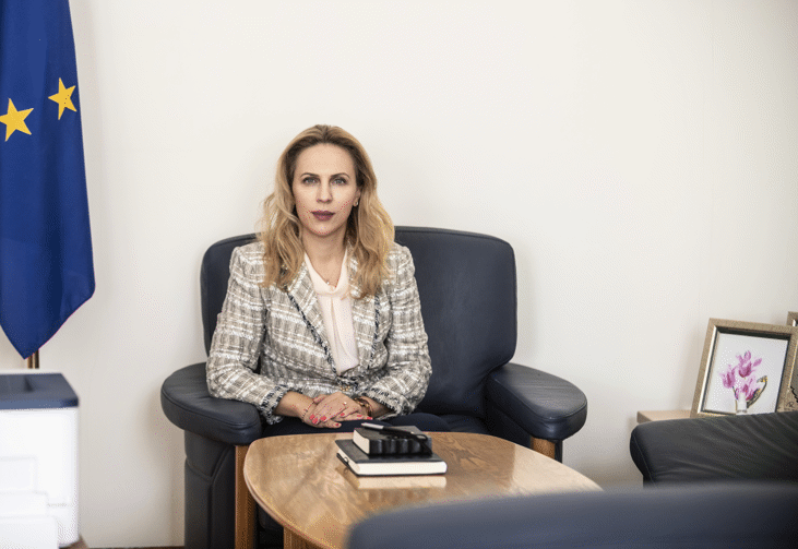 Вицепремиерът Марияна Николова в „Неделя 150“: Вече започна сертифицирането и изпитването на машините за изборите