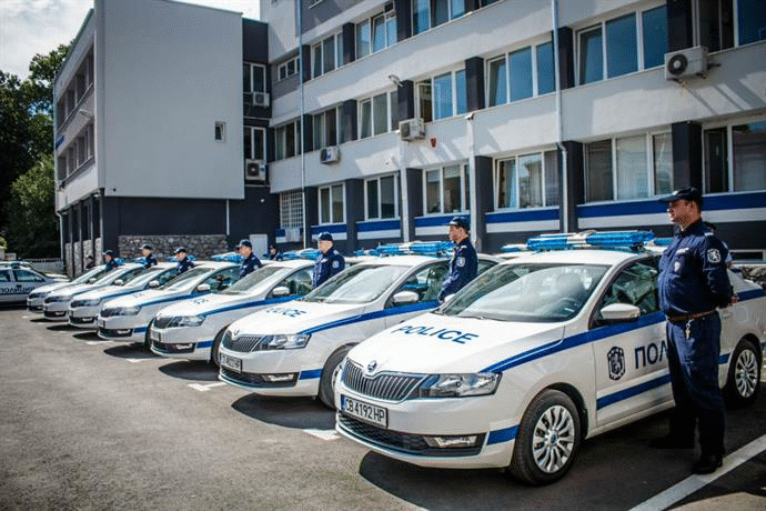 Нови автомобили за служителите от ОДМВР-Пазарджик
