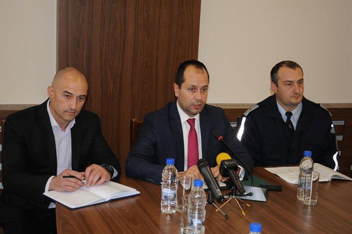 Кметът на община Враца изказа благодарност към служителите на МВР за работата им по време на протестите