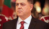 МО