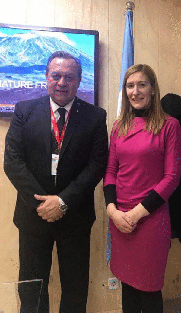 Министър Ангелкова проведе работна среща с Хосе Сантос, министър на туризма на Аржентина