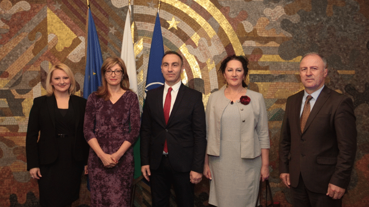 Екатерина Захариева прие депутати от Комисията по европейски въпроси в македонския парламент