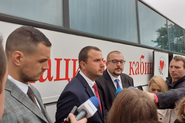 Зам.-министър Томов: За да бъдат премахнати противоепидемичните мерки, така както се случва в много държави в Западна Европа, е необходимо да постигнем високо ваксинално покритие