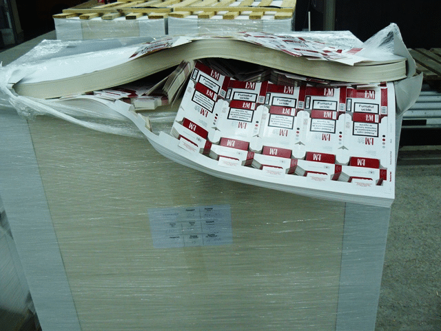 5 тона картонени опаковки за цигари задържа митнически служители в района на Дунав мост 2