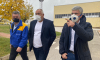 МС