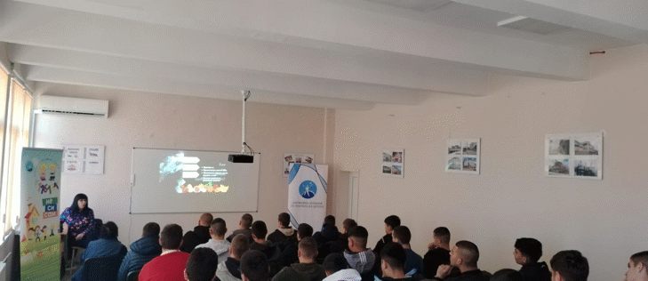 Ученици от град Дупница се включиха в кампанията на Държавната агенция за закрила на детето срещу употребата на вейп, райски газ и „дизайнерски дроги“