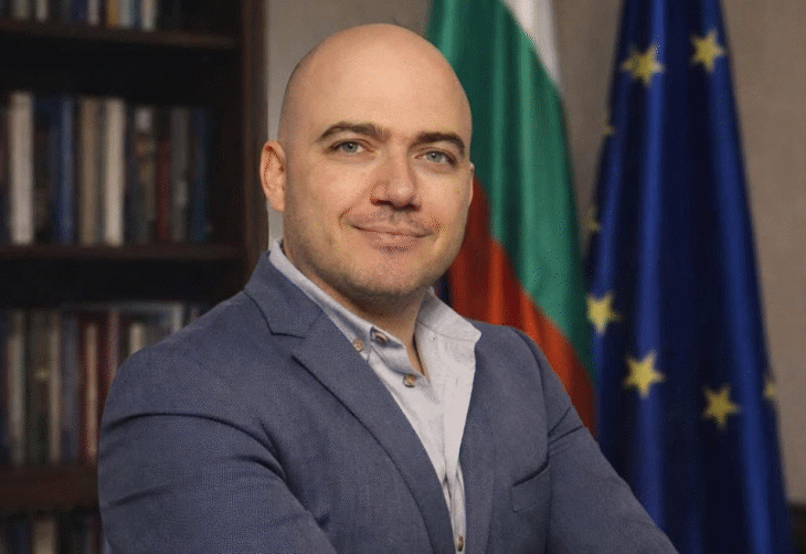 Министър Илин Димитров ще посети Китай за участие в Българо-китайската междуправителствена смесена комисия
