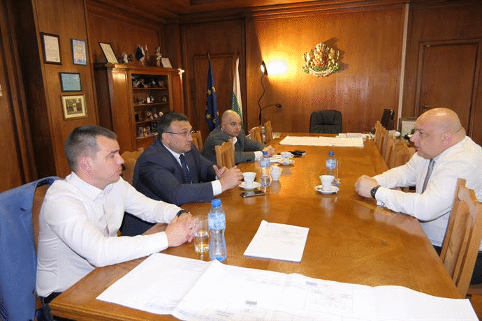 МВР и ММС обсъдиха предприемането на общи мерки срещу вандализма по време на футболни мачове