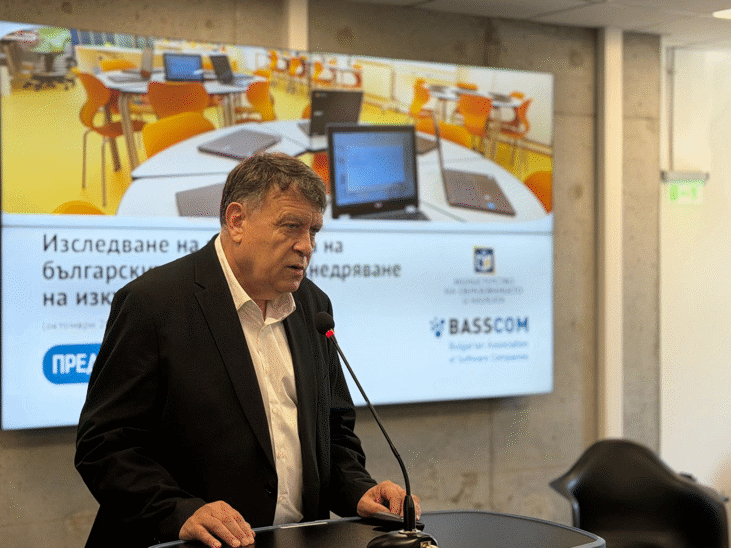 Министър Вълчев: Ролята На Учителя Става Още По-Важна С Навлизането На Изкуствения Интелект