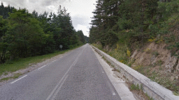 Движението при 64-и км на път II-86 след с. Юндола е в една лента. Шофирайте внимателно!