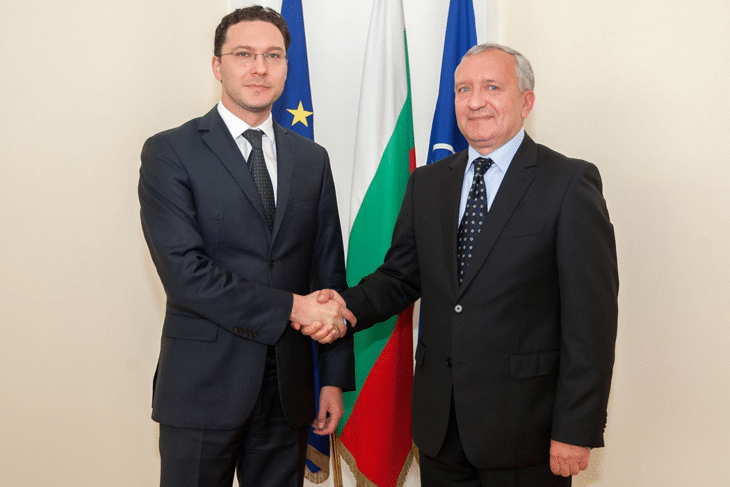 Министър Даниел Митов се срещна с посланика на Молдова