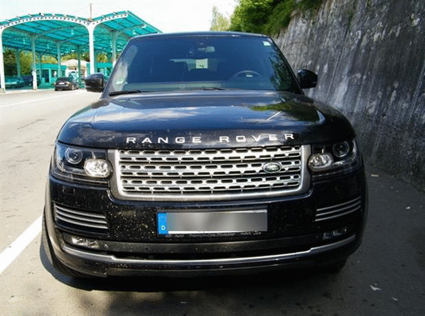 Гранични полицаи задържаха скъп нов автомобил, издирван от Германия