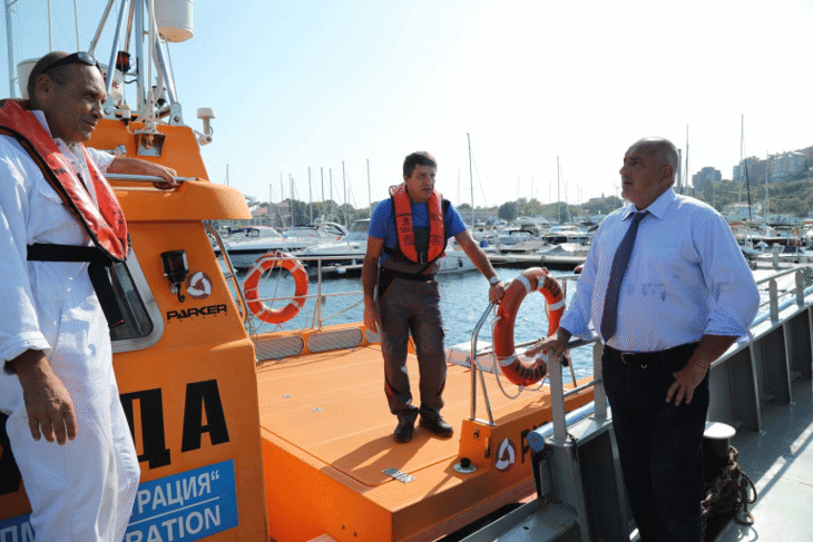 Министър-председателят Бойко Борисов се срещна с екипа, който работи по отстраняването на мазута от потъналия през 1921 г. край Созопол американски търговски кораб „Мопанг”