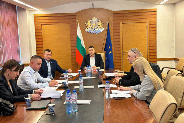 Замeстник-министрите Стефан Бурджев и Янислав Янчев участваха в приемането на Годишната програма на ЦОРХВ за 2026 г.