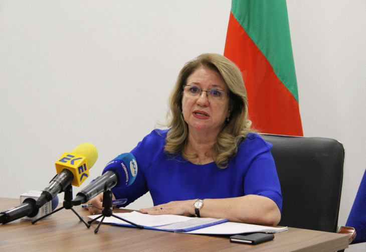 Зам.-министър Георгиева: Разгледани са заявленията на 328 кандидата, а 313 са получили финансиране от държавата по Програмата за хуманитарна помощ