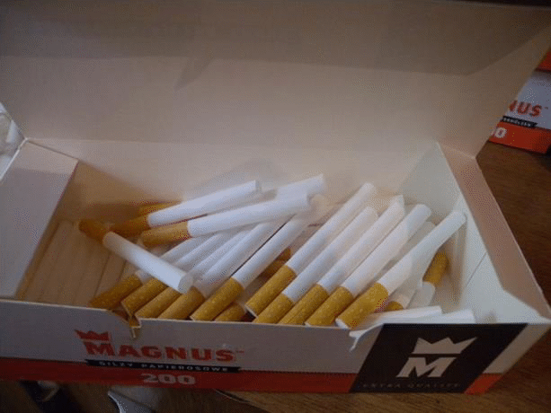 Домашна манифактура за контрабандни цигари е разкрита при полицейска операция в Елин Пелин