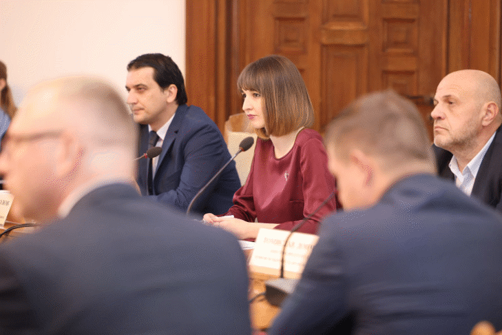 На първото си заседание Комисията по въпросите на Европейския съюз изслуша служебния заместник министър-председател по управление на европейските средства Атанас Пеканов