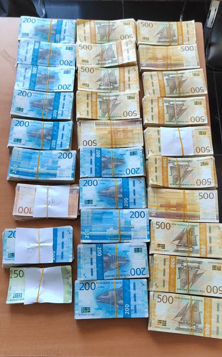 Недекларирани норвежки крони в хладилен агрегат на камион откриха митническите служители на МП Капитан Андреево